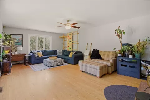 123 Progress Ave, Riverside, RI 02915 photo 12