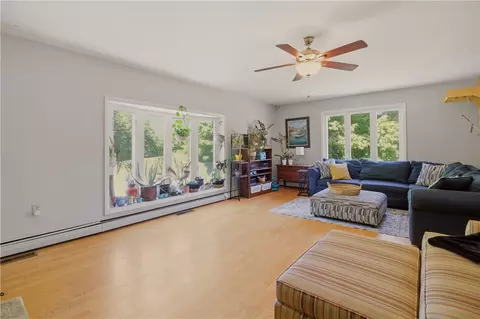 123 Progress Ave, Riverside, RI 02915 photo 13