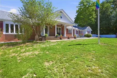 123 Progress Ave, Riverside, RI 02915 photo 1
