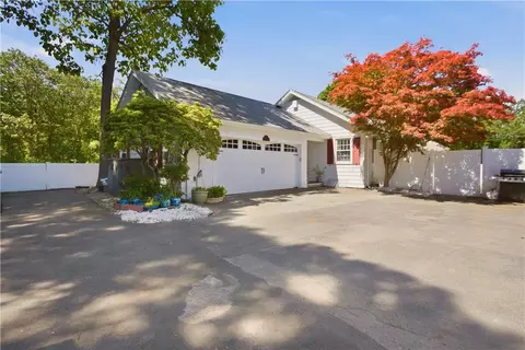 123 Progress Ave, Riverside, RI 02915 photo 39