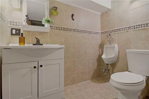 123 Progress Ave, Riverside, RI 02915 photo 38