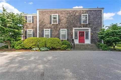 36 Kay St #5, Newport, RI 02840