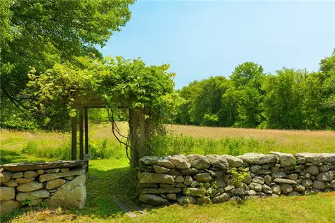 Exterior - 60 Snell Rd, Little Compton, RI 02837 photo 15 of 18