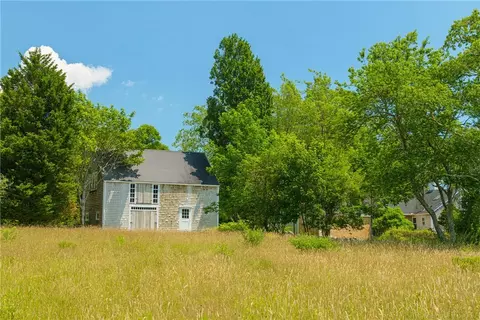 Exterior - 60 Snell Rd, Little Compton, RI 02837 photo 14 of 18
