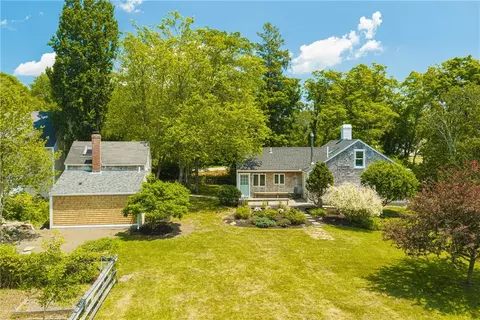 Exterior - 60 Snell Rd, Little Compton, RI 02837 photo 17 of 18