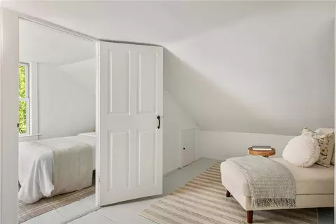 Bedroom - 60 Snell Rd, Little Compton, RI 02837 photo 3 of 4