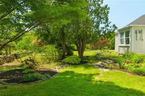Exterior - 60 Snell Rd, Little Compton, RI 02837 photo 8 of 18