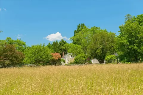 Exterior - 60 Snell Rd, Little Compton, RI 02837 photo 16 of 18