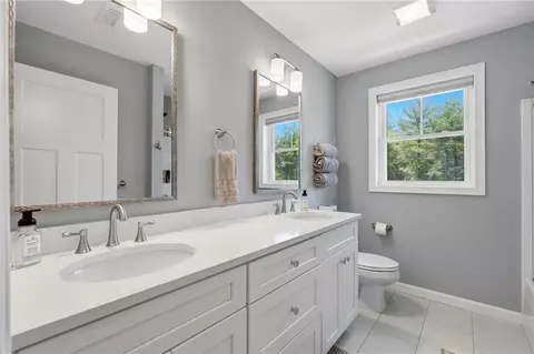 1 Cassidy Trl, Coventry, RI 02816 photo 34