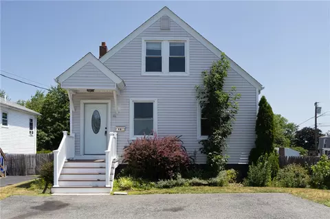 46 Irving St, North Providence, RI 02904