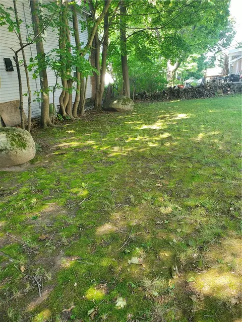 91 Oregon Ave, Woonsocket, RI 02895 photo 9
