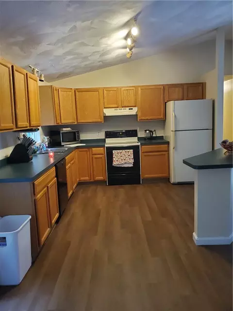 91 Oregon Ave, Woonsocket, RI 02895 photo 15