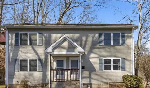 131 New River Rd, Manville, RI 02838