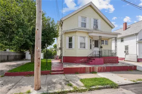 44 Winthrop Ave, Providence, RI 02908