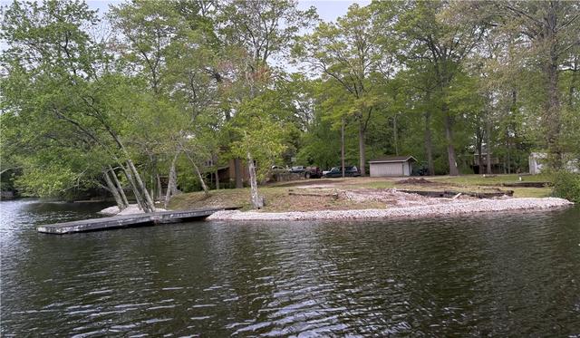3 Lakeside Dr Ext Dr, Hopkinton, RI 02832