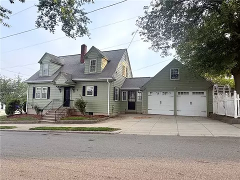 269 Nelson St, Providence, RI 02908