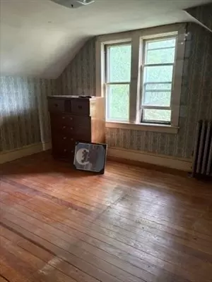 Bedroom - 2 Barden Ln, Warren, RI 02885 photo 2 of 2