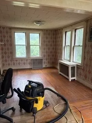 Other - 2 Barden Ln, Warren, RI 02885 photo 2 of 6