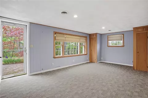 Other - 135 Red Chimney Dr, Warwick, RI 02886 photo 7 of 10