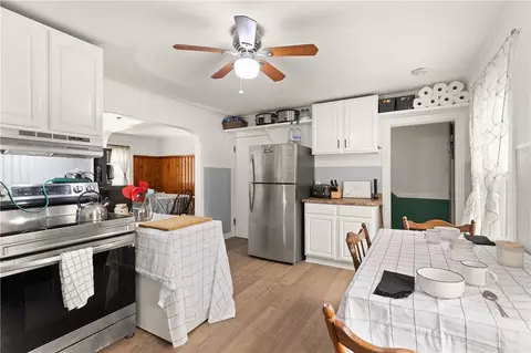 Kitchen - 25 Davis St, Warren, RI 02885 photo 1 of 3