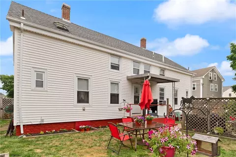 Exterior - 25 Davis St, Warren, RI 02885 photo 4 of 7