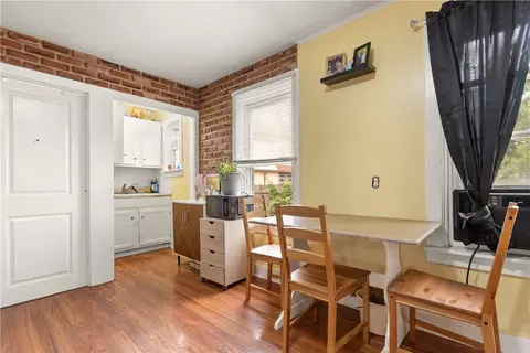 Dining - 25 Davis St, Warren, RI 02885 photo 3 of 3