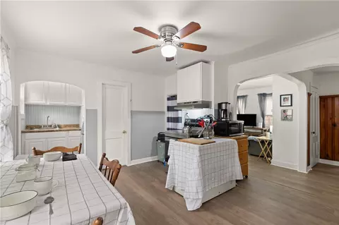 Entry Way - 25 Davis St, Warren, RI 02885 photo 1 of 1