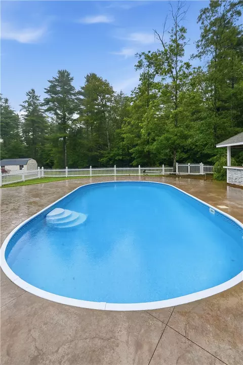 Exterior - 70 Tripps Corner Rd, Exeter, RI 02822 photo 5 of 12