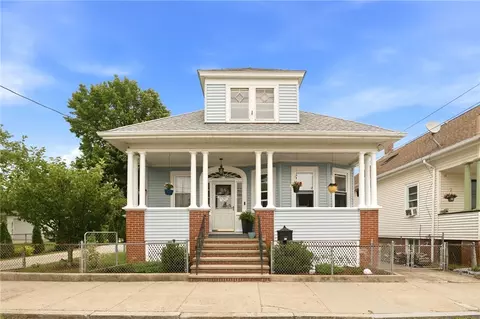 108 Daniel Ave, Providence, RI 02909
