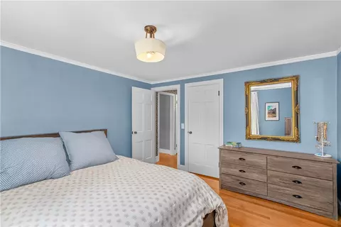 Bedroom - 76 Brewster Dr, Warwick, RI 02889 photo 1 of 4