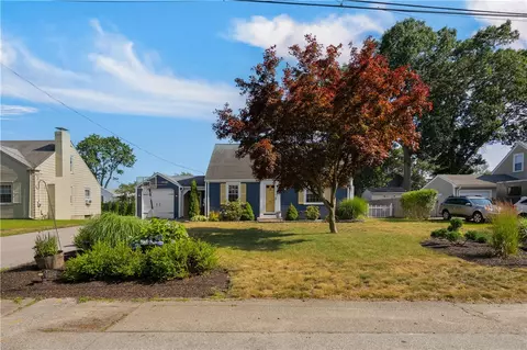 Exterior - 76 Brewster Dr, Warwick, RI 02889 photo 7 of 8