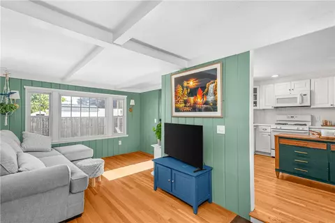Living - 76 Brewster Dr, Warwick, RI 02889 photo 1 of 5