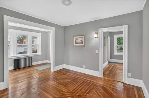 Living - 91 Ash St, Warwick, RI 02888 photo 2 of 3