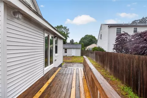 Exterior - 91 Ash St, Warwick, RI 02888 photo 4 of 12