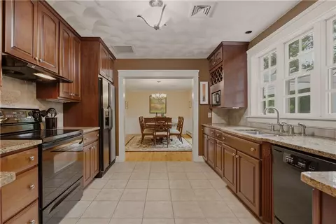 Kitchen - 99 Sunderland Rd, Exeter, RI 02822 photo 1 of 1