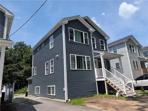 24 Walsh St, Providence, RI 02909