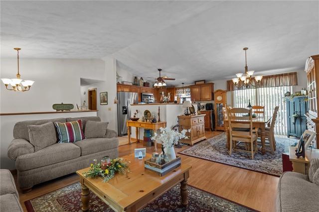 123 Rice Ave, East Providence, RI 02914