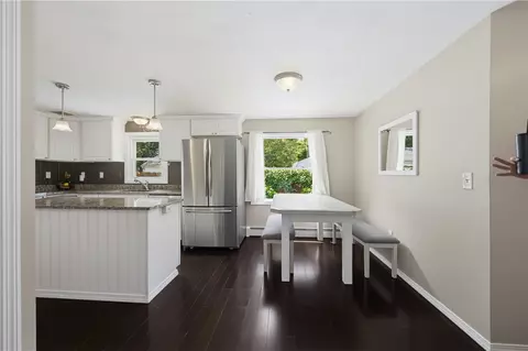 178 Halsey Rd, Woonsocket, RI 02895 photo 15