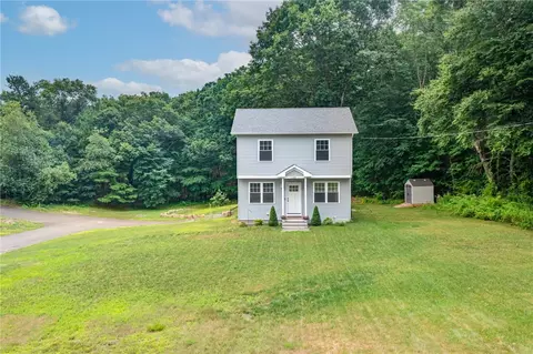 124 Mount Pleasant Rd, North Smithfield, RI 02896