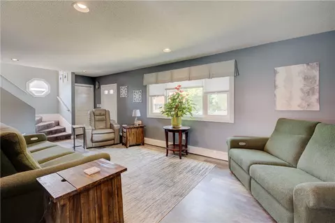 Living - 16 Arlington Ave, Warren, RI 02885 photo 2 of 3