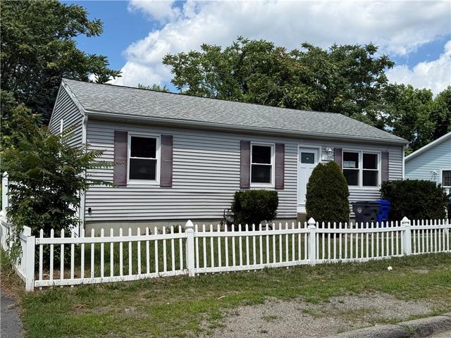 26 Shiloh St, Providence, RI 02904