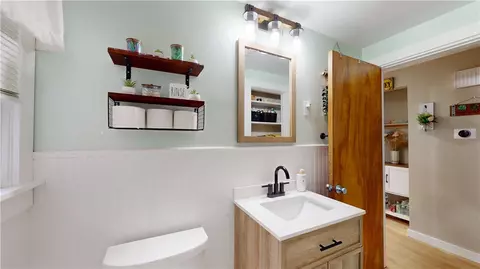 Bath - 21 Eileen Dr, Coventry, RI 02816 photo 2 of 2