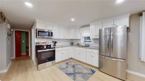 Kitchen - 21 Eileen Dr, Coventry, RI 02816 photo 2 of 2