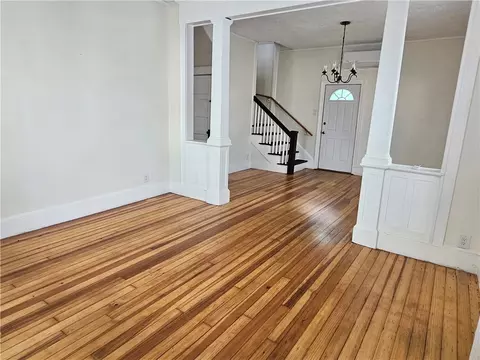 168 Spring St, Woonsocket, RI 02895 photo 4