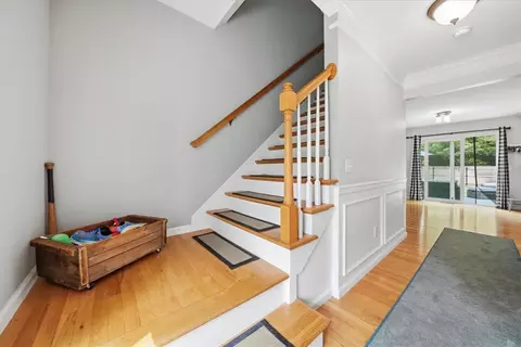 Entry Way - 26 Davis Cir, Warwick, RI 02886 photo 3 of 4