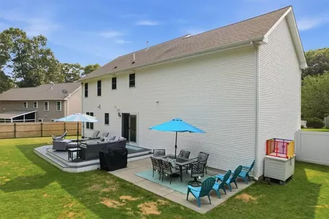 26 Davis Cir, Warwick, RI 02886 photo 45