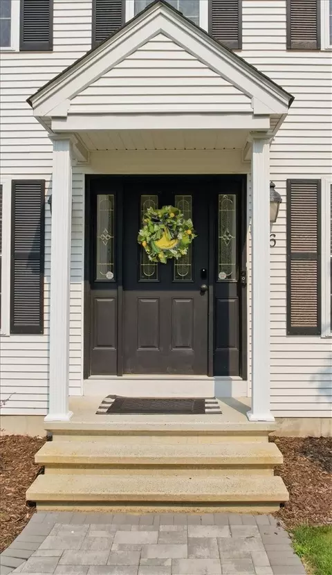 Exterior - 26 Davis Cir, Warwick, RI 02886 photo 3 of 7