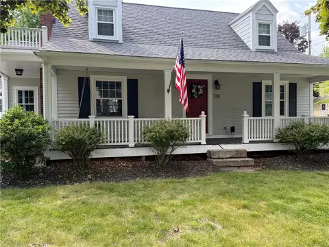 138 Homecrest Ave, North Smithfield, RI 02896