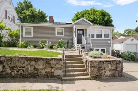64 Royal Ave, Providence, RI 02908