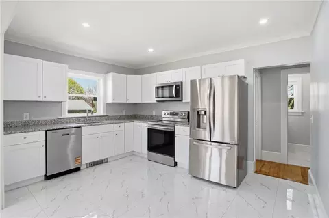 1567 Centerville Rd, Warwick, RI 02886 photo 6